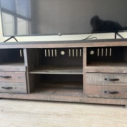 TV stand 