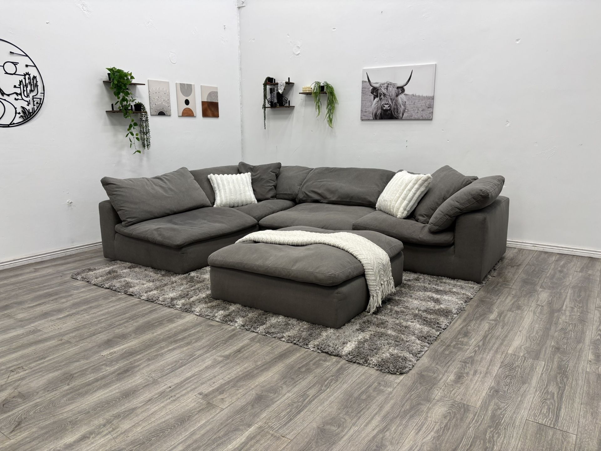 Sectional Cloud Couch - Free Delivery