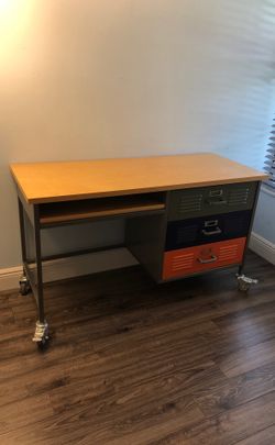 Craigslist pottery sale barn desk