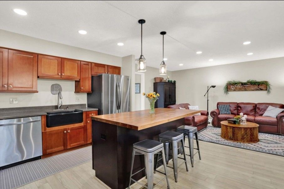 Kraftmaid Kitchen for Sale in Greenwood, IN OfferUp