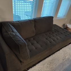 Chaise Lounge

