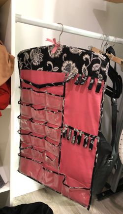 Storage jewelry necklace display fabric hanger hidden compartments travel portable $20