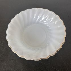 Vintage Anchor Hocking 5” White Swirl Milk Glass Fruit Bowl with Gold Trim