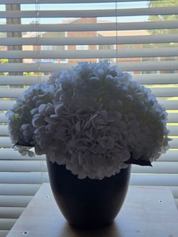 Large Faux White Hydrangea Arrangement in Matte Black Vase – Elegant Centerpiece