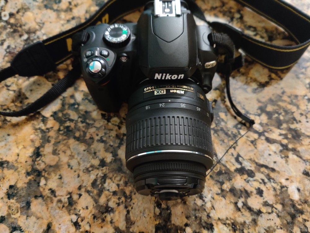 Nikon D60