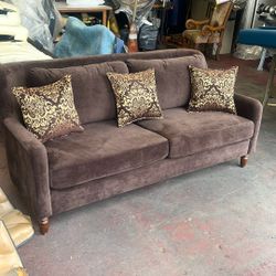 Sofá Special  Baratito  $249.00