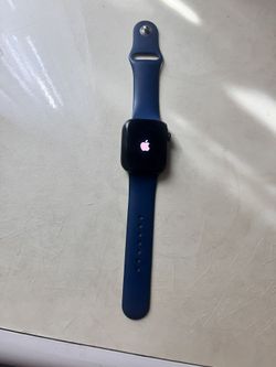 Apple Watch Series 7 Nike