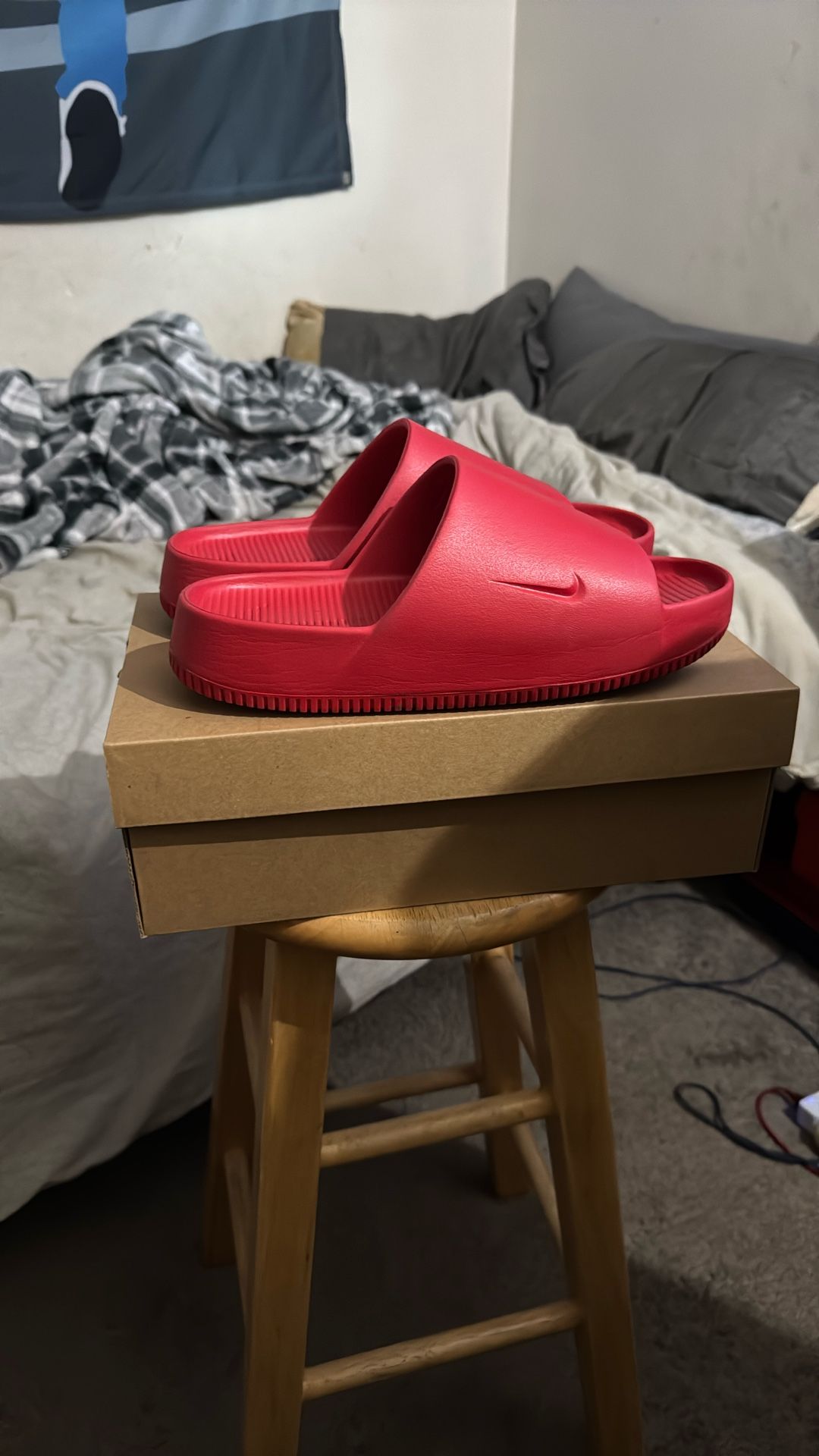Nike Calm Slides