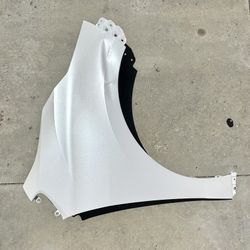 2021 - 2024 TOYOTA SIENNA RH PASSENGER SIDE FRONT FENDER OEM