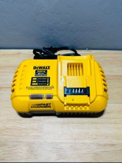 DEWALT FAST CHARGER