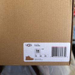 MEN UGGS 