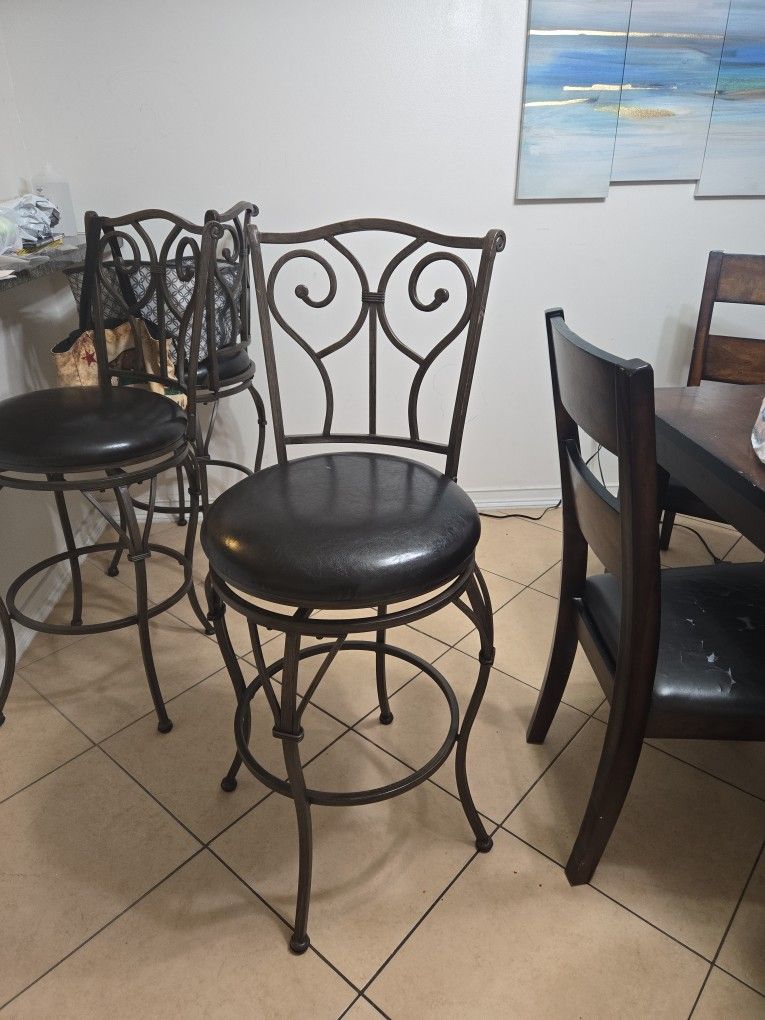 Bar Stools 