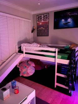 Bunkbed w/slide  (obo)