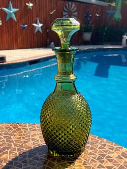 1950’s Vintage Mid Century Modern Green Olive Glass Diamond-Point Hobnail Empoli Genie Bottle/Decanter with Stopper