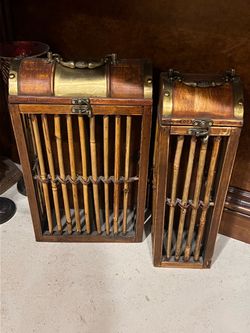 set of 2 wooden and bamboo wine bottle holders