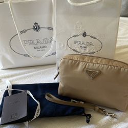 BNWT prada Nylon Pouch/ Wrist Clutch