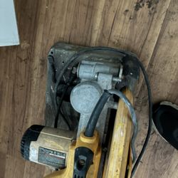 Dewalt  Table Saw