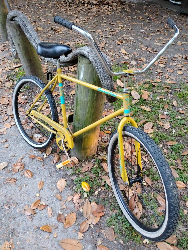 Men's 26" Retro  Vintage 1980's BeachCruiser