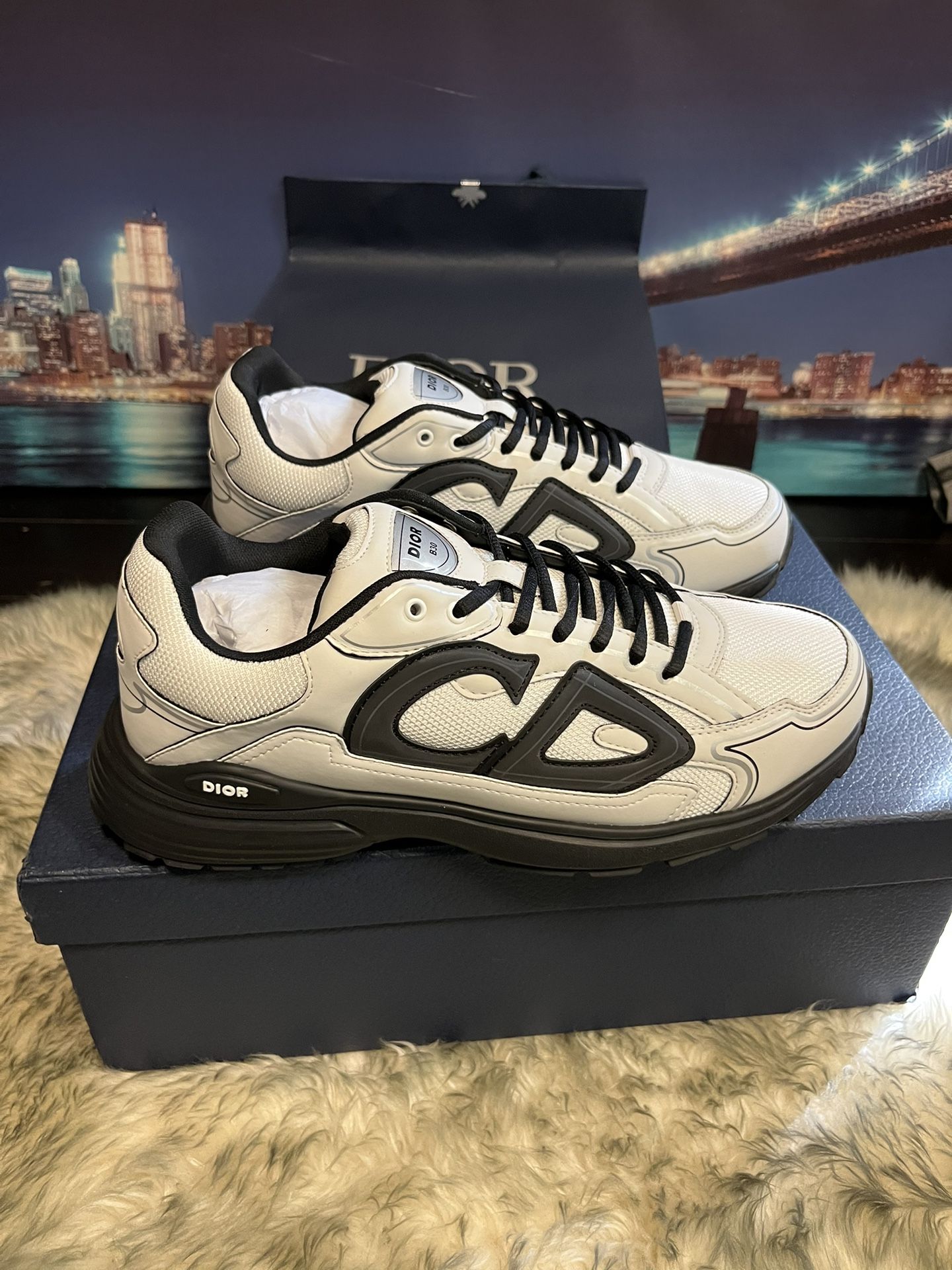 CD B30 Sneakers