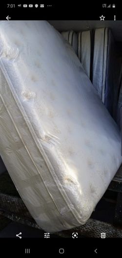 Full size thick pillow top bed can deliver