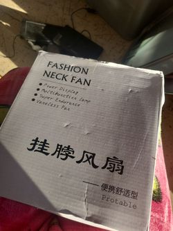 Neck fan