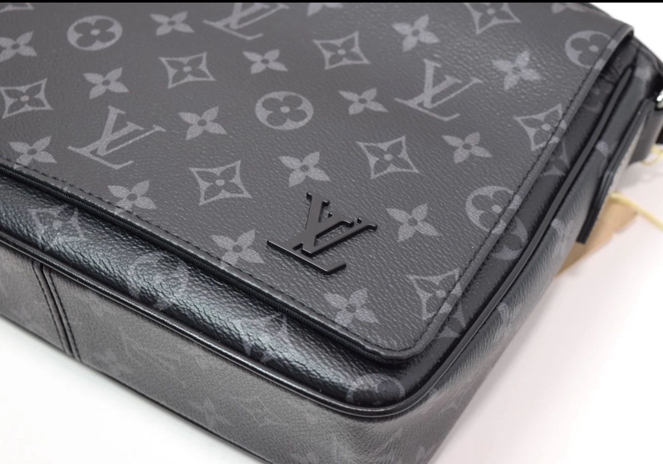 Louis Vuitton Crossover bag