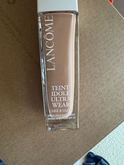Lancôme Teint Idole Ultra Wear Care & Glow Foundation