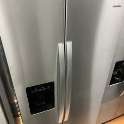 Amana Side By Side Fridge  26cf 2024