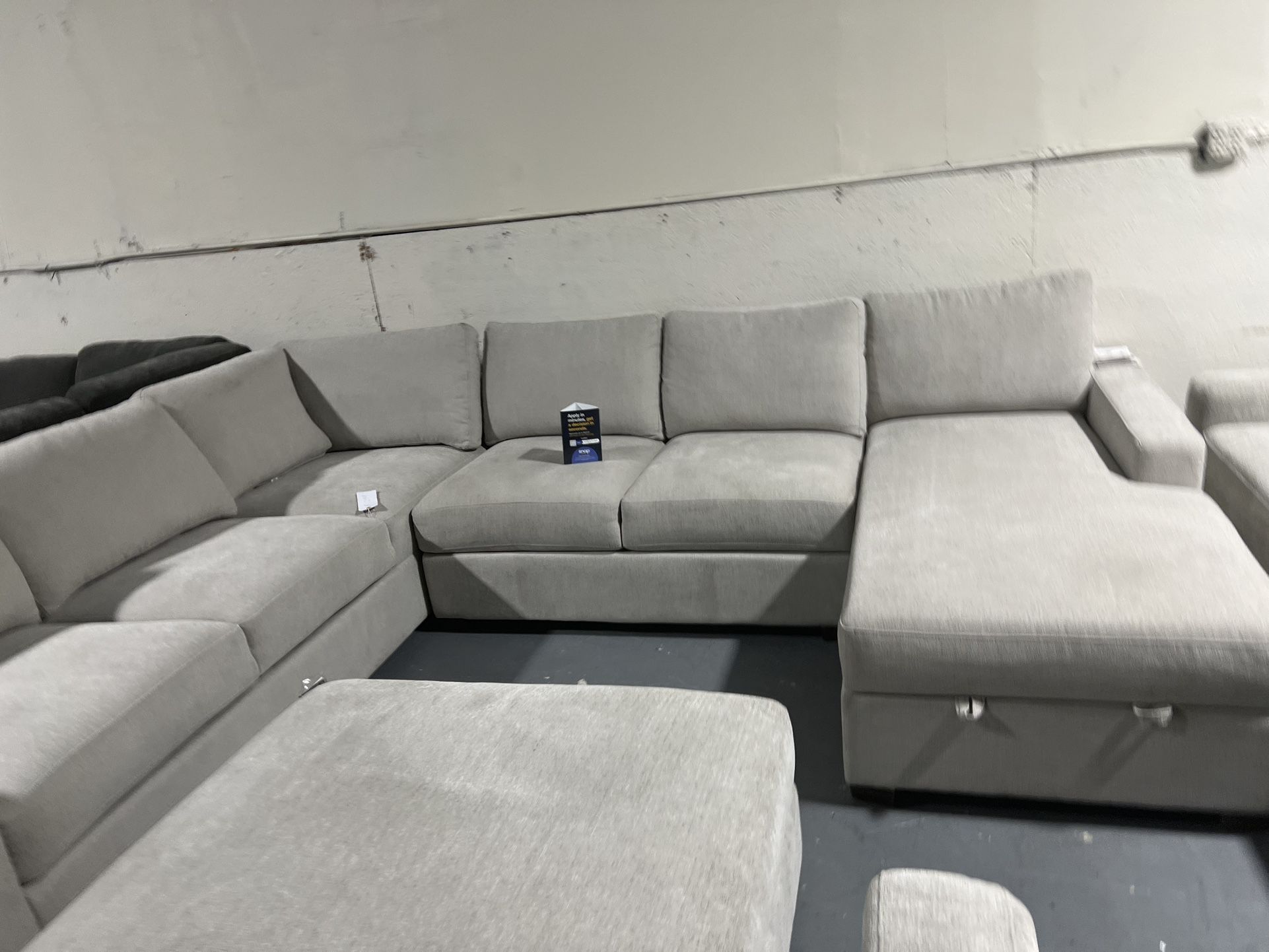 SECTIONAL COUCH SOFA  