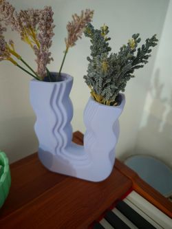 Double Neck Wavy Decorative Vase Lavender