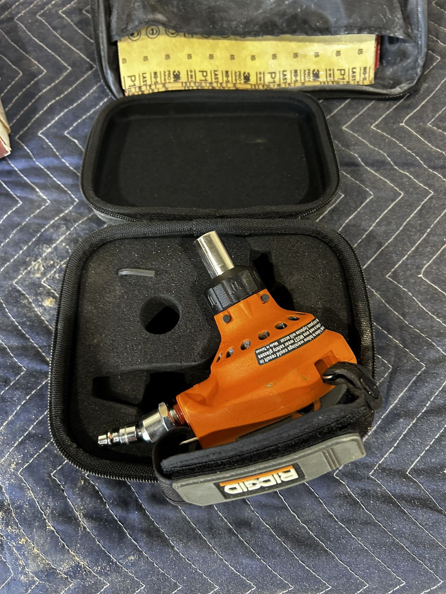 Rigid Pneumatic Palm Nailer