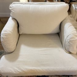 Ikea Arm Chair/Single Seat Sofa
