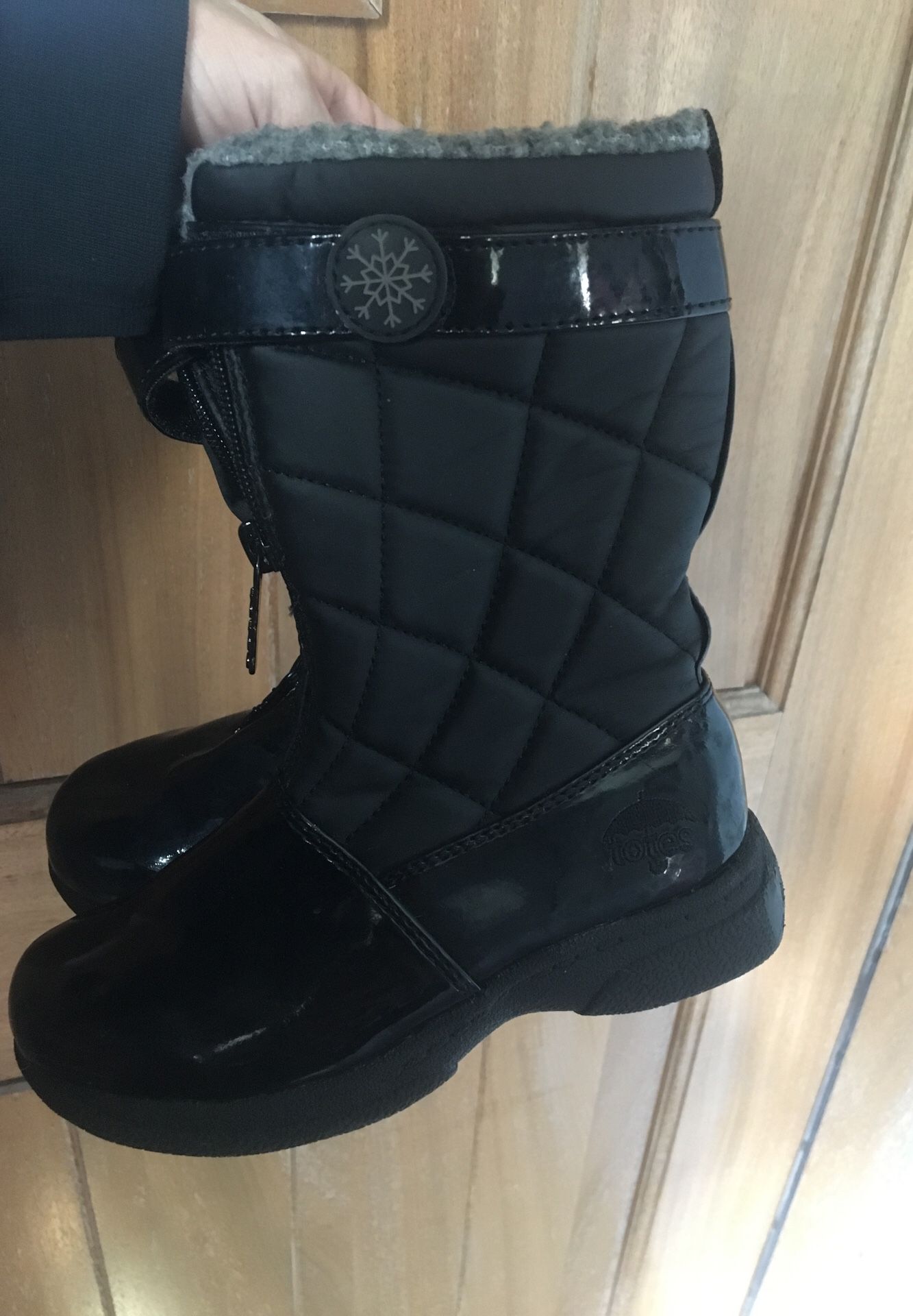 Girls Size 11 Totes Winter/Rain Boots Like New