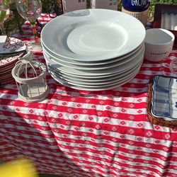 9 Pottery Barn Dinner Plates