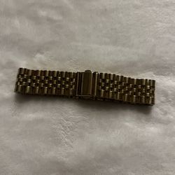 bracelet with watch clasp