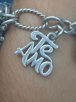 Te Amo Charm James Avery