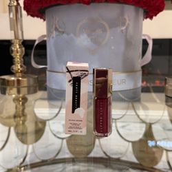 Fenty Beauty by Rihanna  Gloss Bomb Universal Lip Luminizer💕