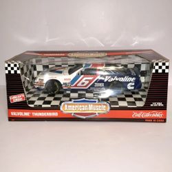 The 7222 Valvoline Thunderbird is a 1:18 scale model by ERTL, part of the ERTL American Muscle series. This diecast Ford Thunderbird from 1995 featu