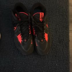 Red And Black Kylie’s
