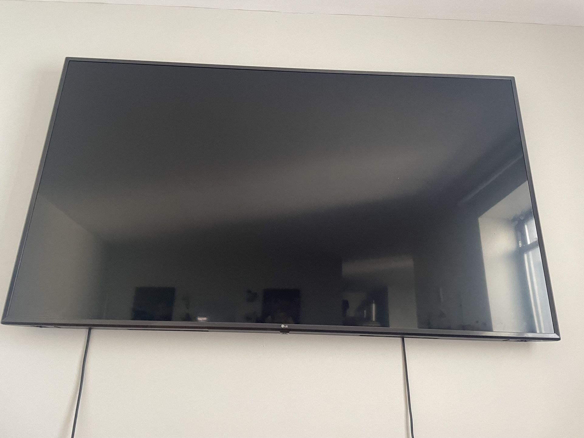 75 Inch Smart LG Television