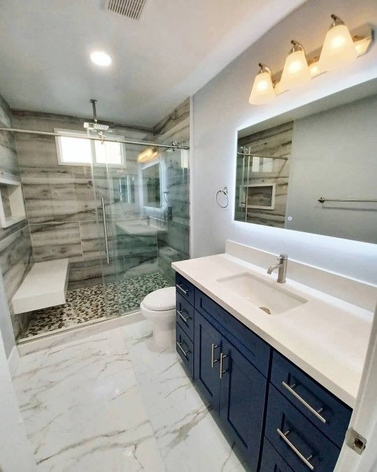 Solid wood kitchen cabinets and countertops