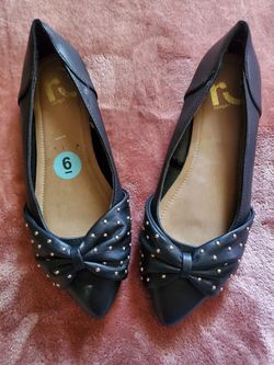 New Womens Dress Shoes,  size 6