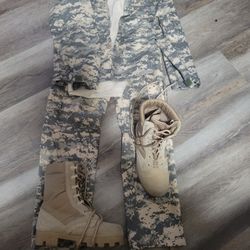 LOTC Youth Camo Uniform  w/boots