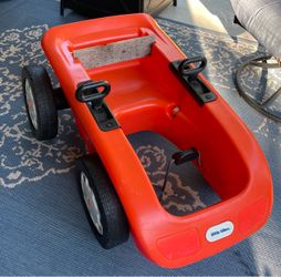 Little Tikes Sport Coupe 1980s. Great fun and good exercise for the kiddies.