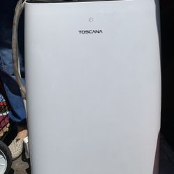 Toscana TAC10CHPD/MW 10,000 BTU Portable Heater & Air Conditioner - 
