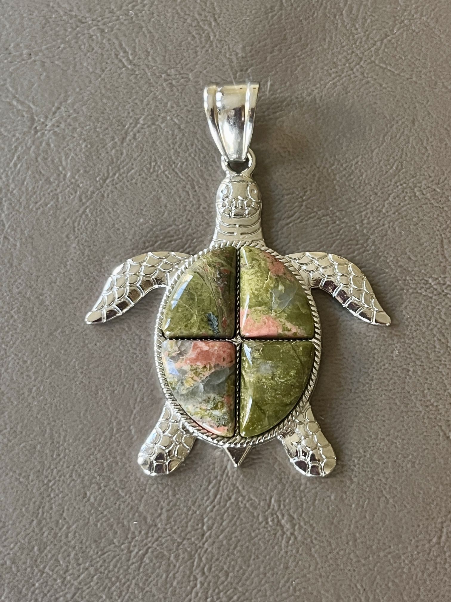 Unakite Pink & Green Inlay SEA TURTLE Pendant 2” Silver Tone Metal