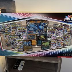 Pokémon Trading Cards: LUCARIO eX & TYRANITAR eX PREMIUM COLLECTION