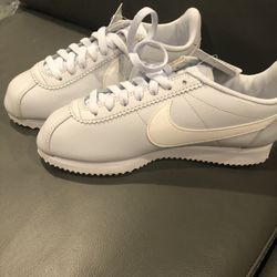 Brand New Women’s Dopeman Nike (Cortez) - Size 7