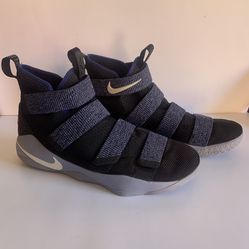Lebron Soldier Eleven Basketball Shoes 