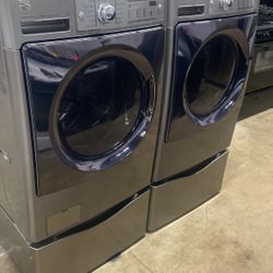 Kenmore Elite Gray Washer And Gas Dryer Set With Pedestal 